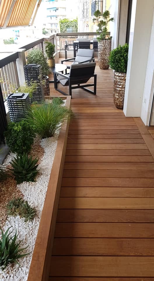 Private apartment terraces